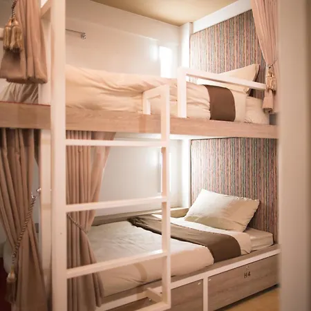 Chiangmai Midpoint Activity Hostel Chiang Mai Exterior photo