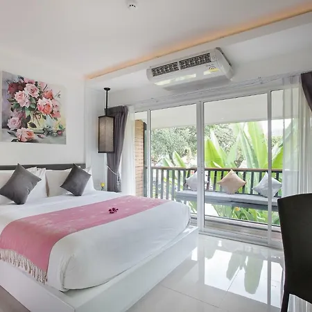 Chiangmai Midpoint Activity Hostel Chiang Mai Exterior photo